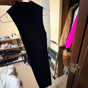 Express Elegant Black Sleeveless Midi Dress